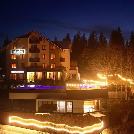 Rich Oak - Готель З Відкритим Панорамний Басейном Yablunytsya Exterior foto